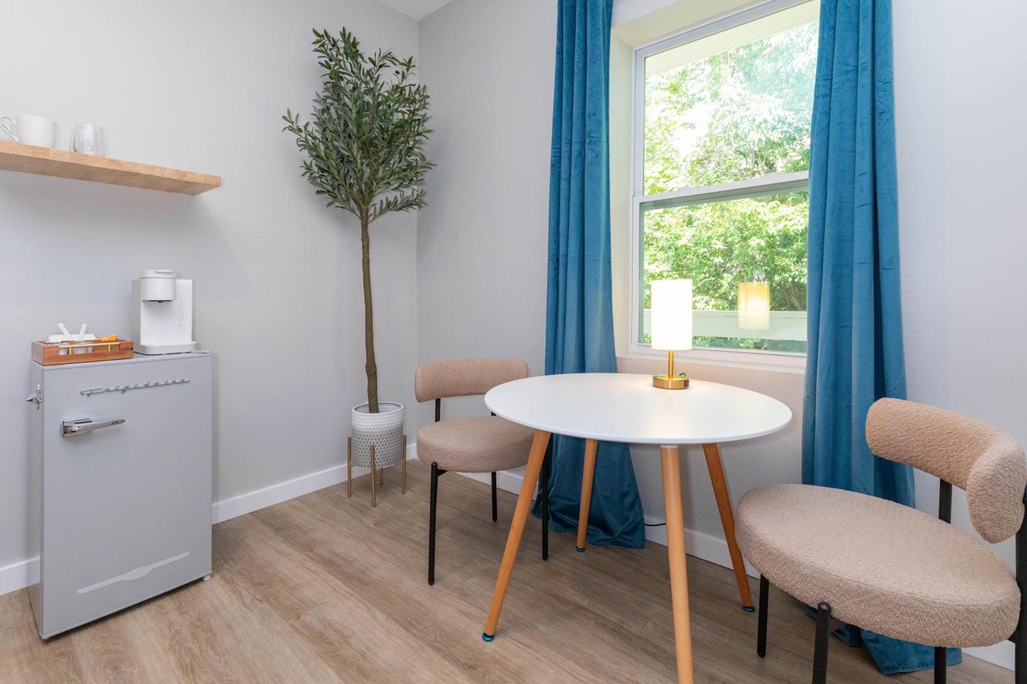 Dogwood Boutique Motel 매기 벨리 외부 사진