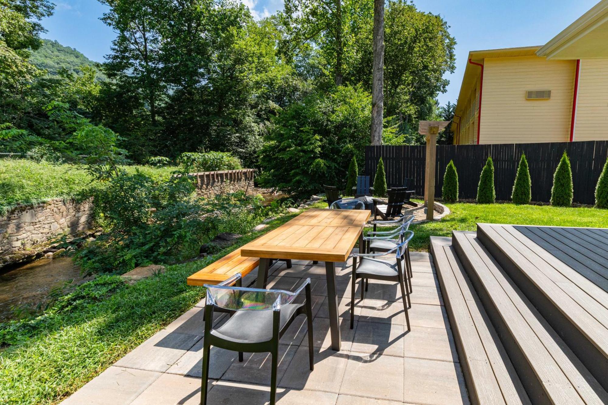 Dogwood Boutique Motel 매기 벨리 외부 사진